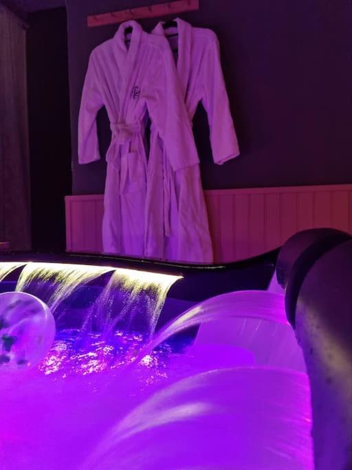 Royal Room Jacuzzi Haut De Gamme Centre Ville Mulhouse Eksteriør bilde