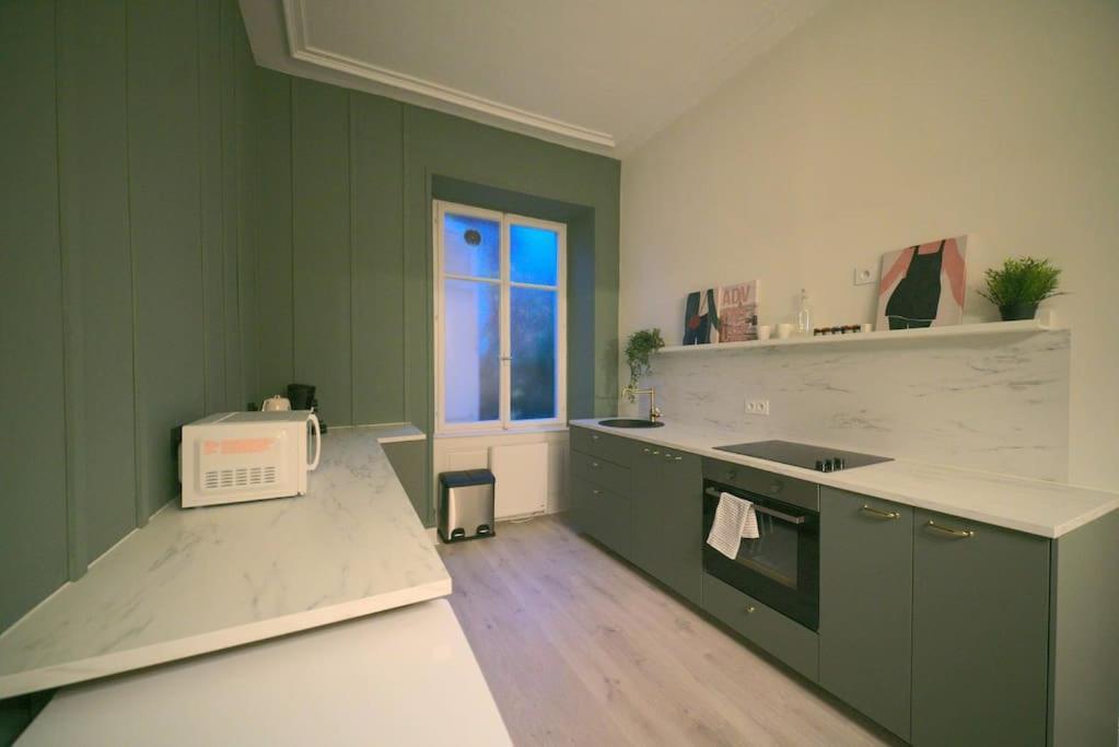 Royal Room Jacuzzi Haut De Gamme Centre Ville Mulhouse Eksteriør bilde